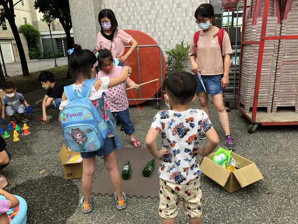 9月3日崇善里聯歡活動-各項古早童玩體驗