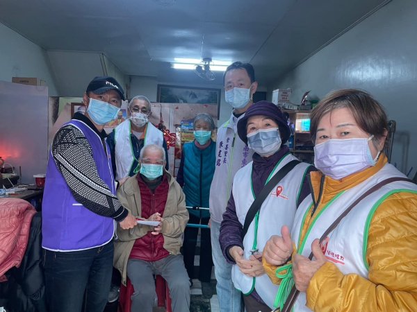 伯特利台福基督教會~臺南市聖恩愛心會~寒冬中的溫暖祝福!