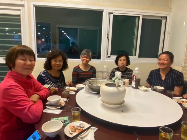 崇善關懷協會暨志工隊新春團拜餐會活動溫馨舉辦