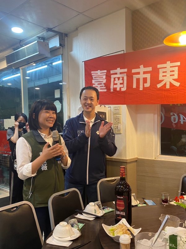 相簿：崇善關懷協會暨志工隊新春團拜餐會活動溫馨舉辦