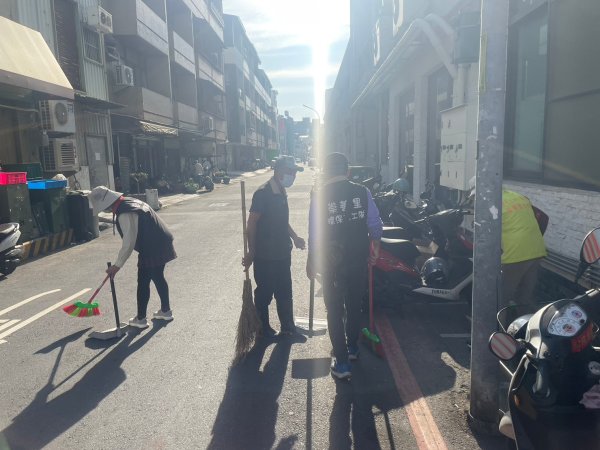 崇善里環保志工三月環境大清掃