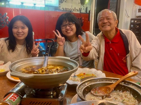 相簿：崇善關懷協會暨志工隊新春團拜餐會活動溫馨舉辦