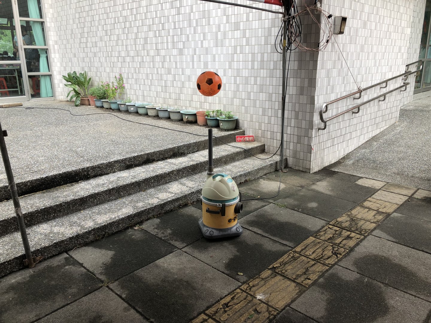 點擊圖標將開啟燈箱顯示內容:img_2814
