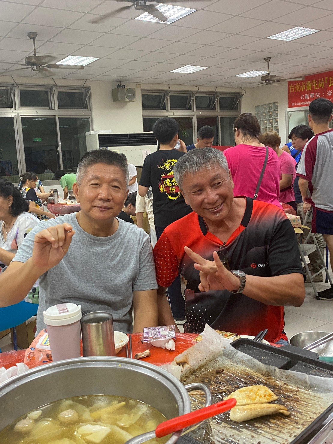 點擊圖標將開啟燈箱顯示內容:line_album_112923中秋餐會暨健康講座_230926_4