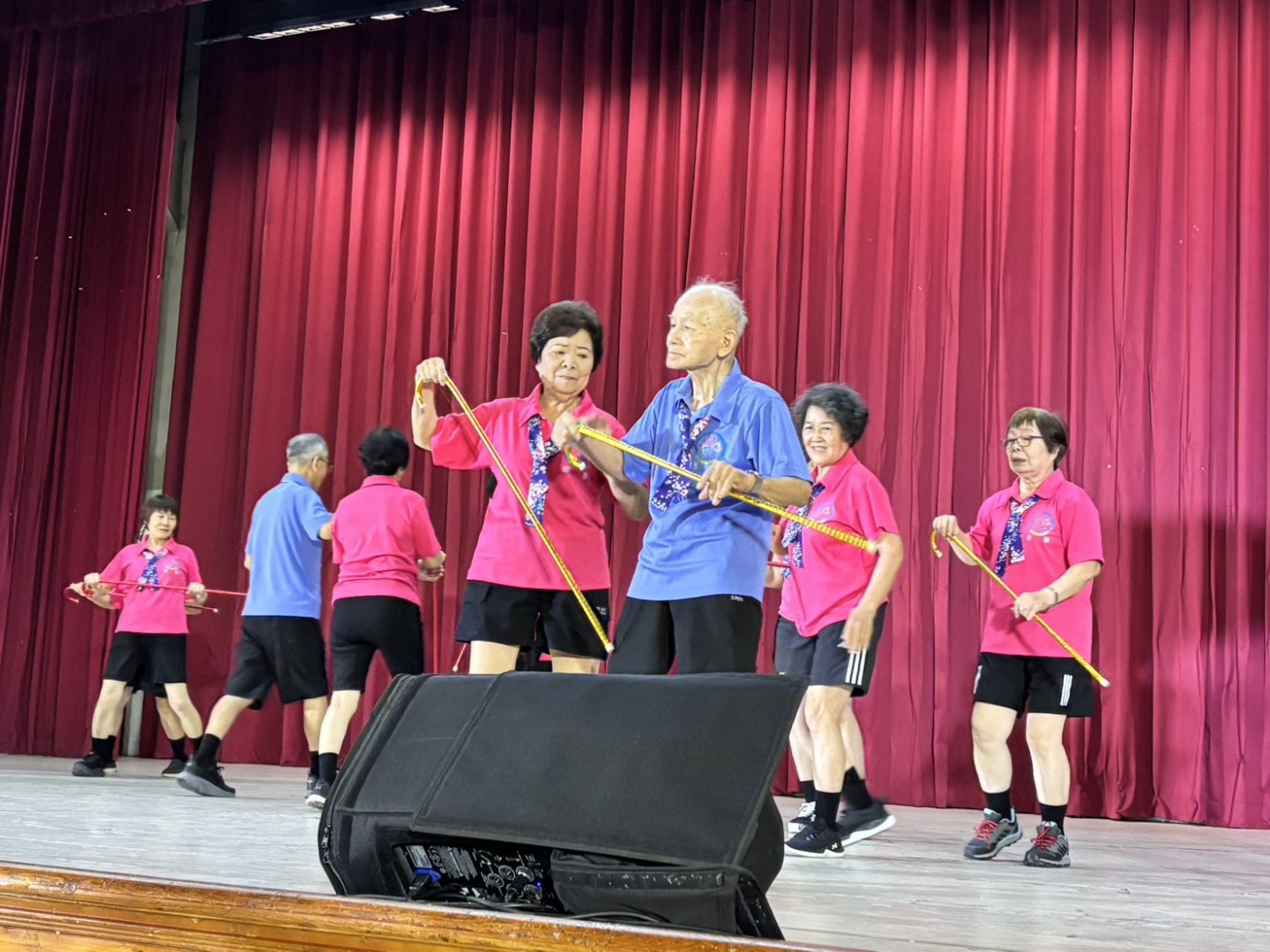 點擊圖標將開啟燈箱顯示內容:s_155844618