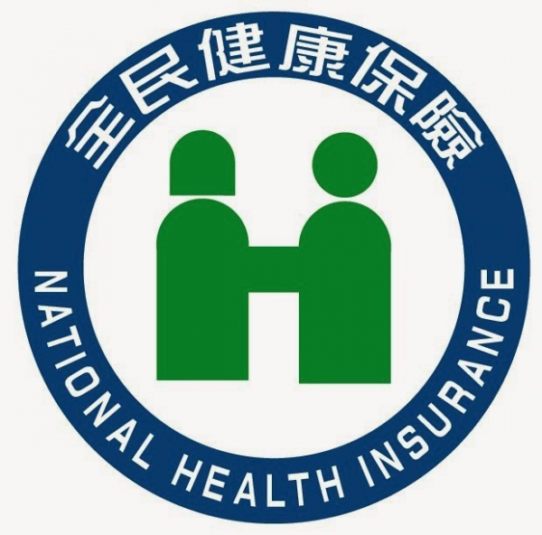 收到1922簡訊通知的民眾可到3301家健保特約藥局預約接種