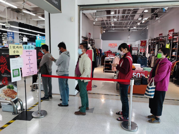 凡於本市4處莫德納疫苗接種站完成接種者可獲得禮品