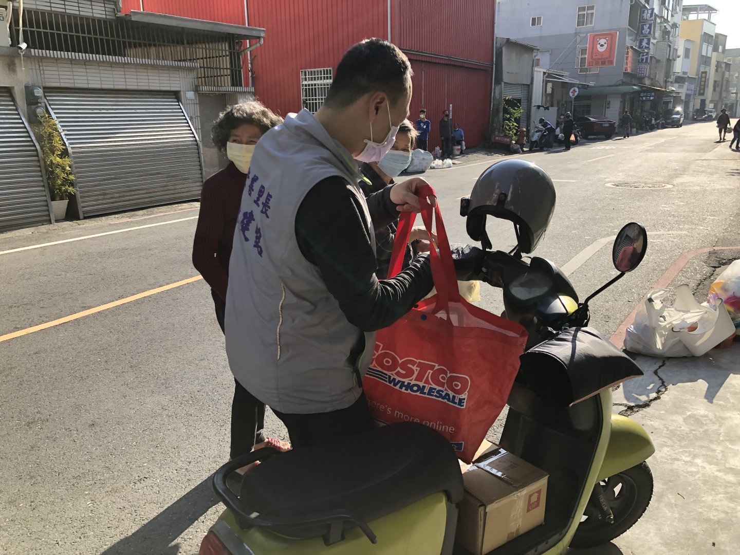 點擊圖標將開啟燈箱顯示內容:img_3334