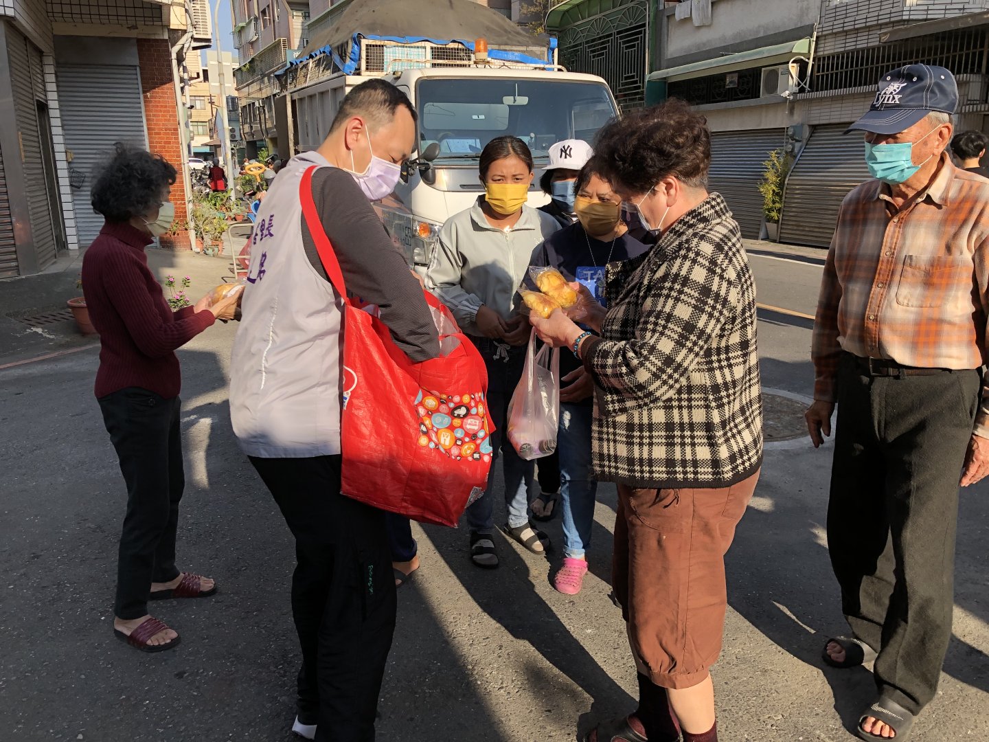 點擊圖標將開啟燈箱顯示內容:img_3344